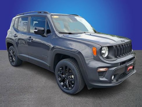 Used 2023 Jeep Renegade Altitude AWD/4WD image 3