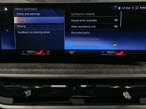 Used 2023 BMW X7 xDrive40i w/ Executive Package image 38