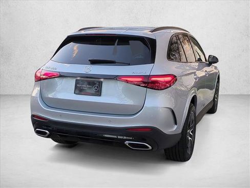 Used 2026 Mercedes-Benz GLC 300 GLC 300 image 5