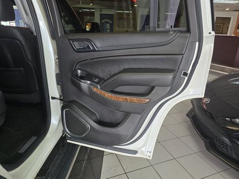 Used 2015 Chevrolet Tahoe LTZ AWD/4WD image 18