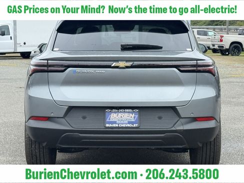 New 2026 Chevrolet Equinox EV LT w/ Comfort Package AWD/4WD image 4