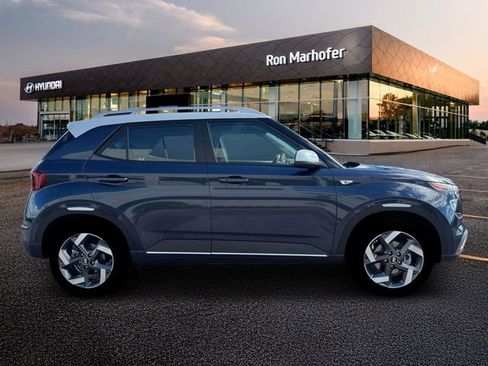 New 2026 Hyundai Venue SEL image 9