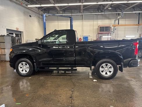 Used 2025 Chevrolet Silverado 1500 W/T w/ LPO, Dark Essentials Package image 3