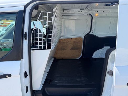 Used 2017 Ford Transit Connect XL FWD image 22