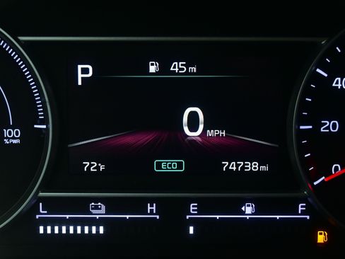 Used 2021 Kia Sorento S image 28