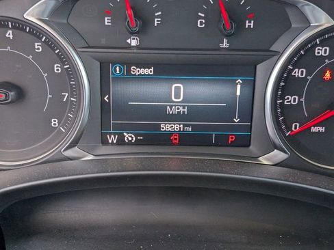 Used 2024 GMC Terrain SLE AWD/4WD image 11
