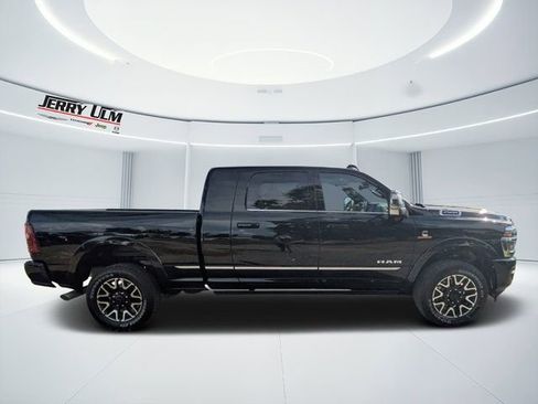 New 2026 RAM 2500 Limited image 2