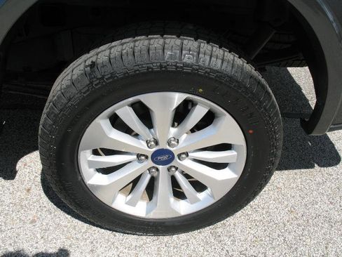 Used 2016 Ford F150 Lariat w/ Equipment Group 501A Mid AWD/4WD image 68