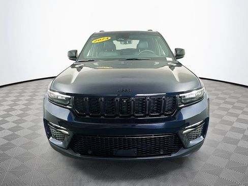 Certified 2024 Jeep Grand Cherokee Limited w/ Luxury Tech Group II AWD/4WD image 4