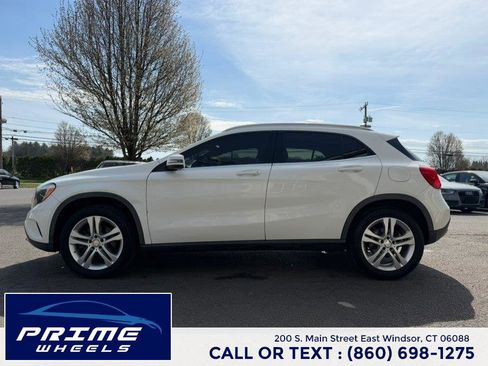 Used 2017 Mercedes-Benz GLA 250 4MATIC image 4