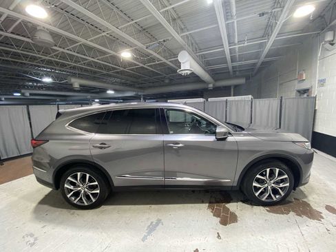 Used 2023 Acura MDX SH-AWD w/ Technology Package image 27