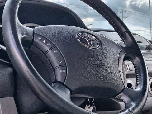Used 2009 Toyota Tacoma PreRunner w/ SR5 Pkg #2 RWD image 19