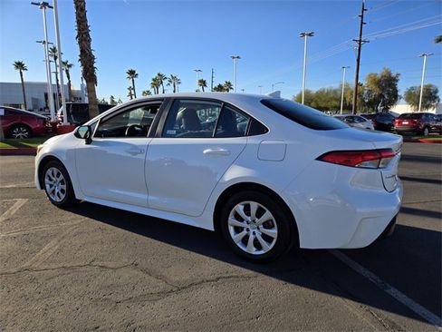Certified 2024 Toyota Corolla LE image 5