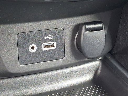 Used 2020 Nissan Rogue SV AWD/4WD image 24