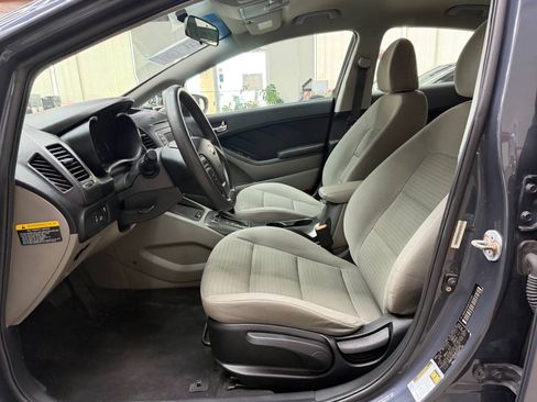 Used 2014 Kia Forte LX w/ Popular Package FWD image 11