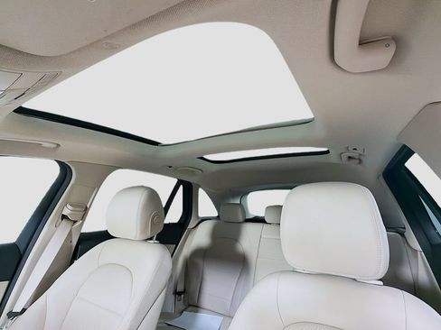 Certified 2022 Mercedes-Benz GLC 300 4MATIC image 15