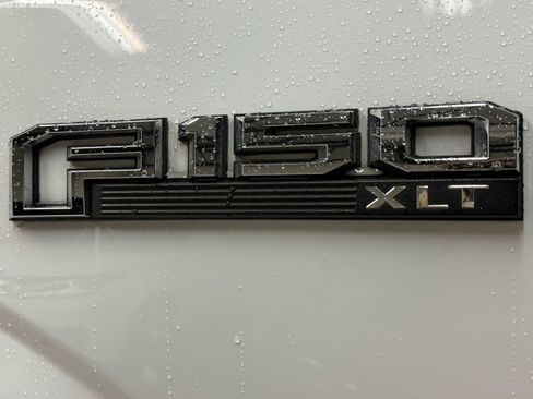 Used 2017 Ford F150 XLT w/ Equipment Group 302A Luxury image 38