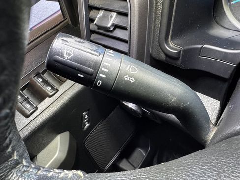 Used 2018 Ford F150 XLT w/ Equipment Group 302A Luxury AWD/4WD image 27