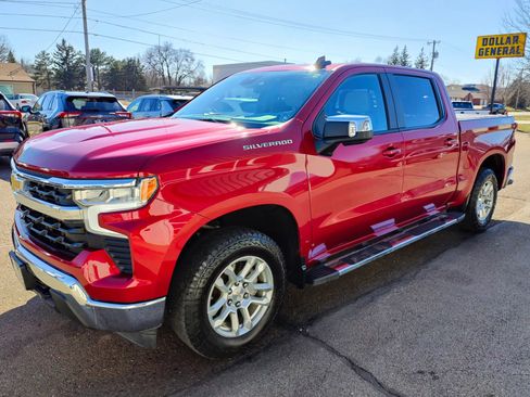 Used 2022 Chevrolet Silverado 1500 LT w/ Max Trailering Package image 4