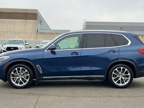 Used 2019 BMW X5 xDrive40i w/ Premium Package image 9