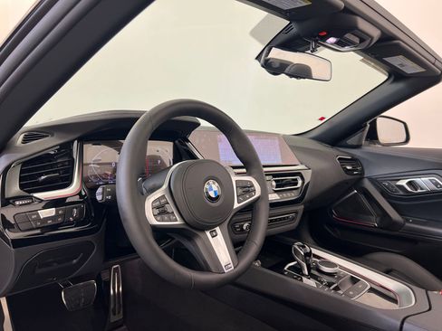 New 2026 BMW Z4 sDrive30i w/ Convenience Package RWD image 4