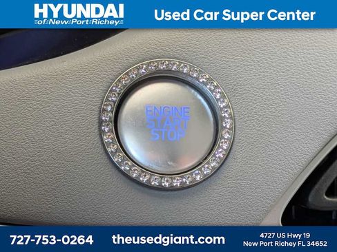 Used 2022 Hyundai Palisade SEL w/ Premium Package FWD image 44