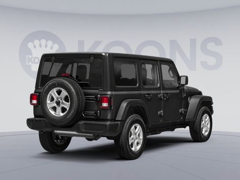 Used 2022 Jeep Wrangler Unlimited Sport image 2