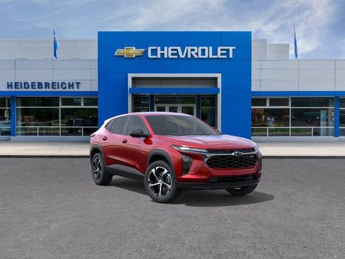 New 2026 Chevrolet Trax RS w/ Driver Confidence Package FWD image 1
