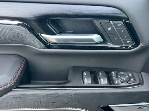 New 2026 GMC Sierra 2500 AT4X w/ AT4X AEV Edition image 8