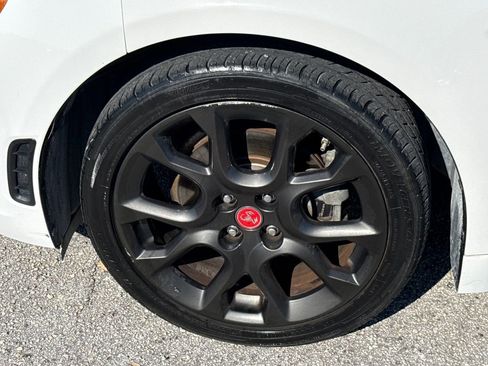 Used 2017 FIAT 124 Spider Abarth image 13