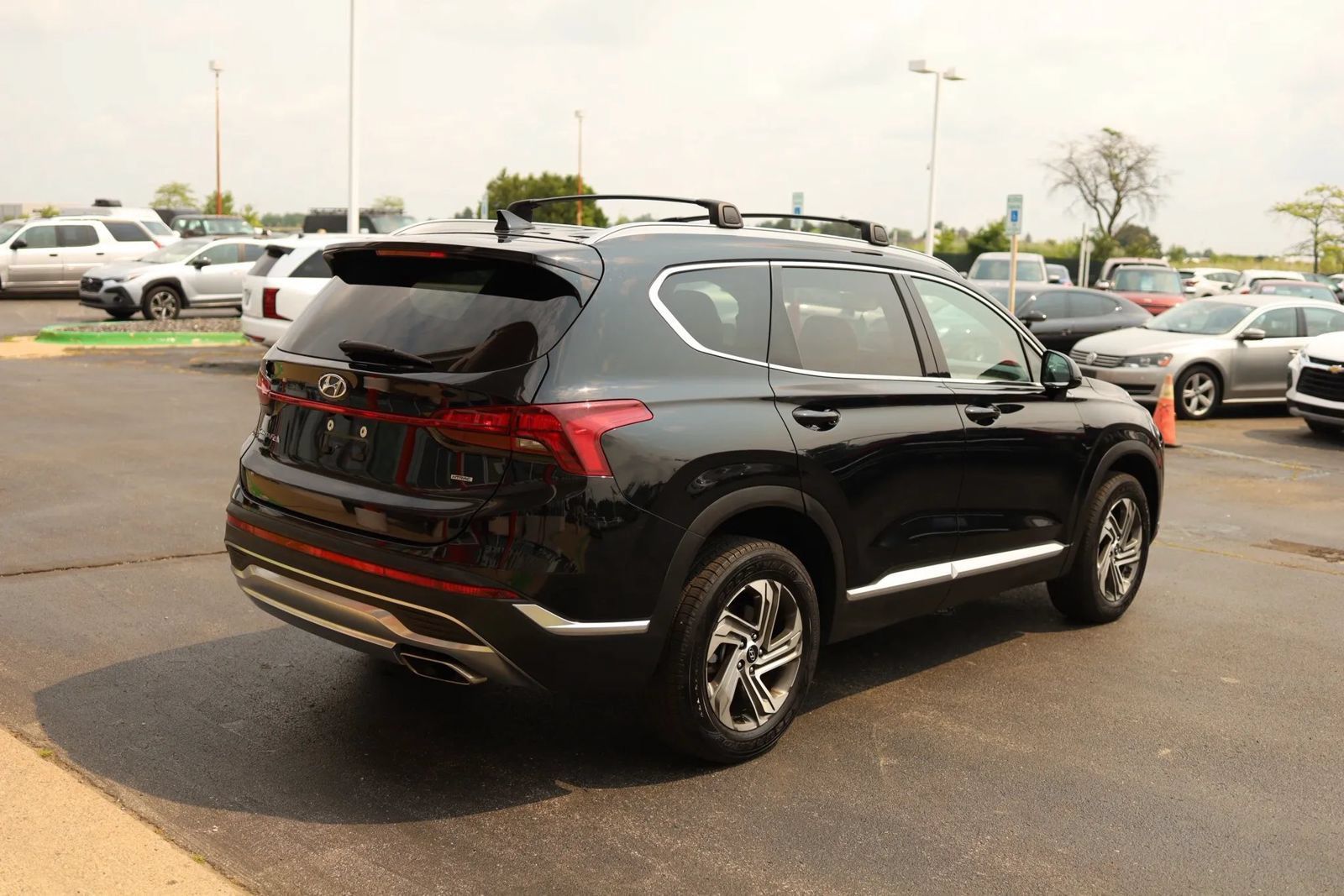 Used 2022 Hyundai Santa Fe SEL AWD/4WD image 5