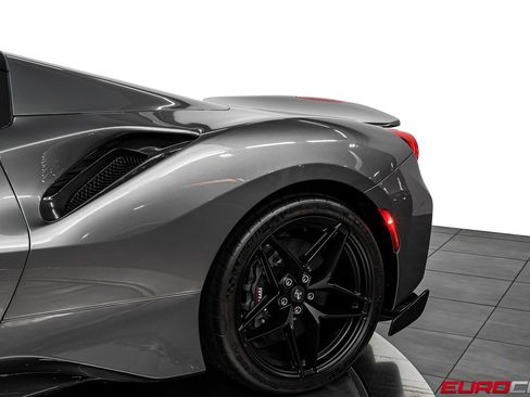 Used 2019 Ferrari 488 Pista Spider RWD image 25
