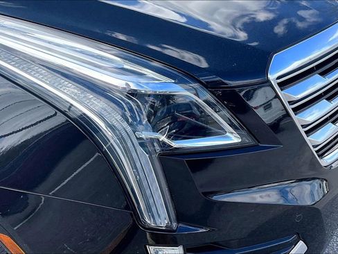 Used 2017 Cadillac XT5 Premium Luxury w/ LPO, Wheel Lock Package image 33