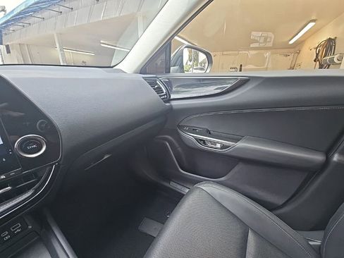 Used 2022 Lexus NX 250 FWD w/ Towing Package (2000 Lbs) image 20