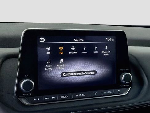 Used 2025 Nissan Rogue SV FWD image 21