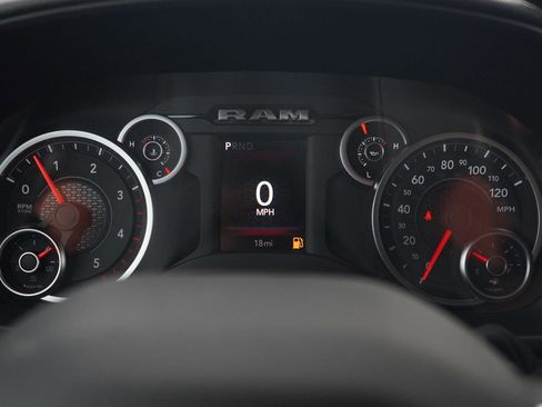 New 2025 RAM 2500 Tradesman image 43