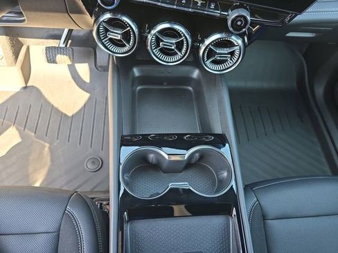 New 2025 Chevrolet Blazer EV LT image 26
