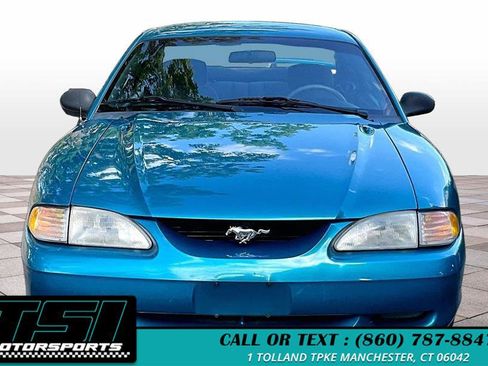 Used 1995 Ford Mustang GT RWD image 3