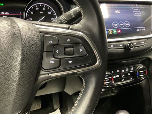 Used 2023 Buick Encore GX Select FWD image 22