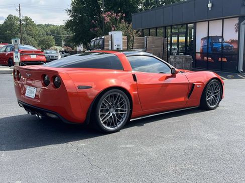 Used 2011 Chevrolet Corvette Z06 RWD image 3