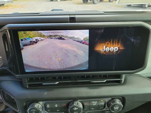 New 2026 Jeep Wrangler Sport S image 30