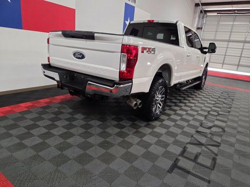 Used 2019 Ford F250 Lariat w/ Lariat Ultimate Package AWD/4WD image 18