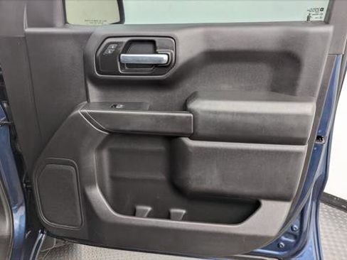 Used 2020 GMC Sierra 1500 2WD Crew Cab w/ Sierra Value Package image 22