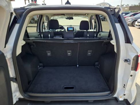 Used 2018 Ford EcoSport SE image 21