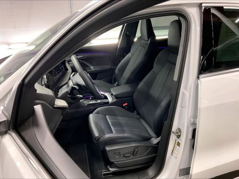 Used 2025 Audi Q5 Prestige image 25