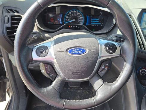 Used 2017 Ford C-MAX Energi SE w/ Equipment Group 401A FWD image 14