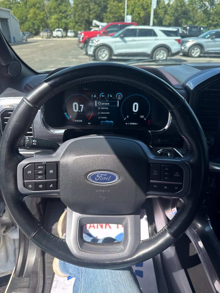 Used 2023 Ford F150 Lariat AWD/4WD image 9