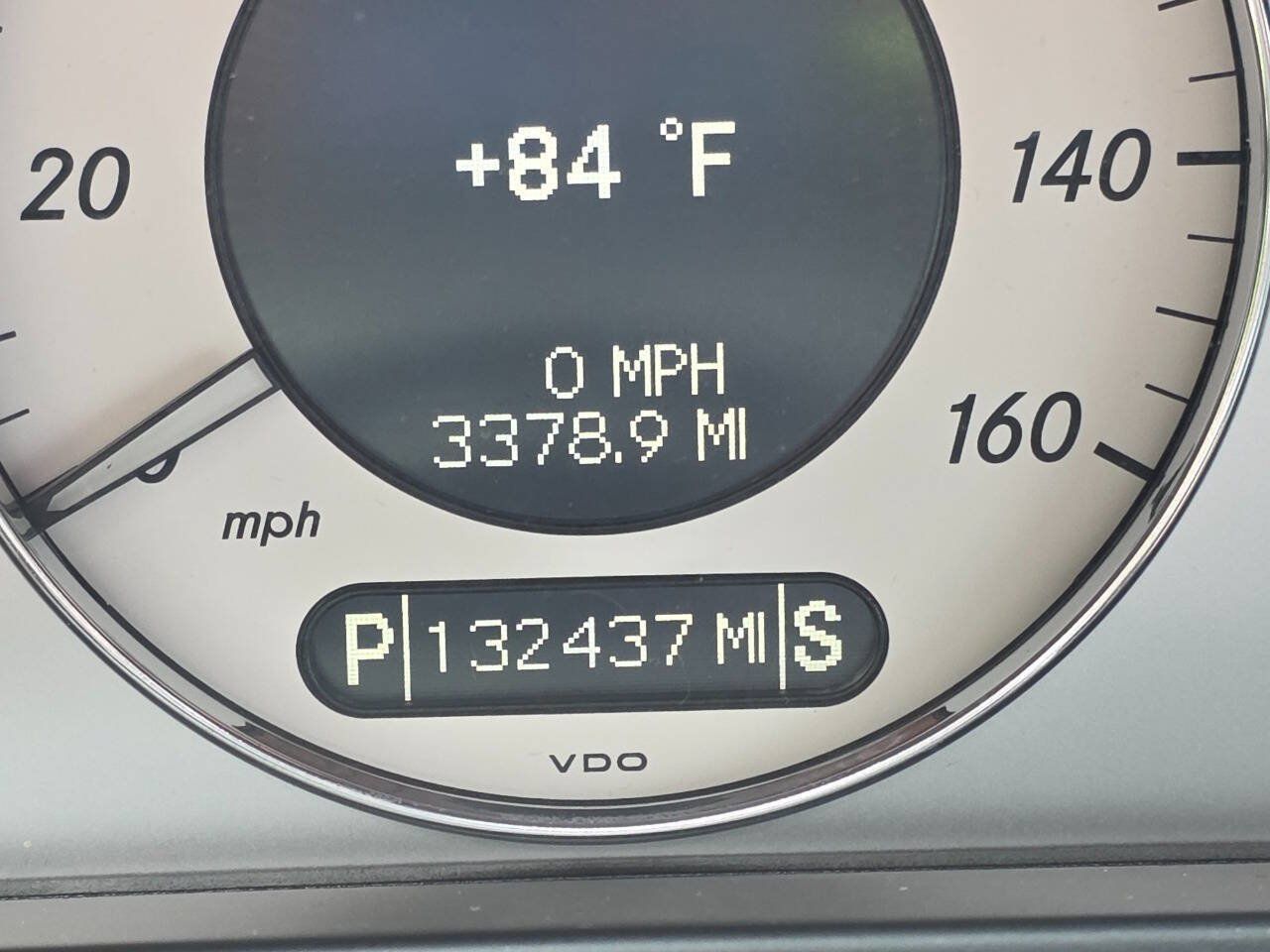 Used 2008 Mercedes-Benz E 550 Sedan image 18