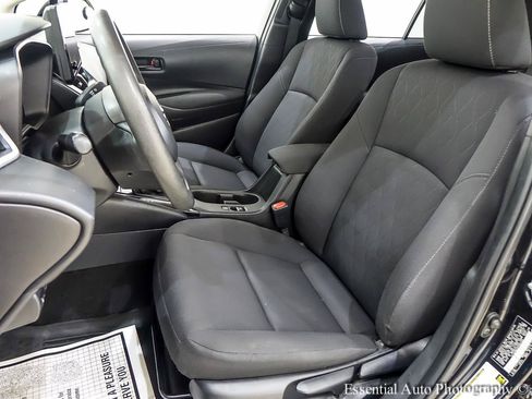 Used 2023 Toyota Corolla LE FWD image 12