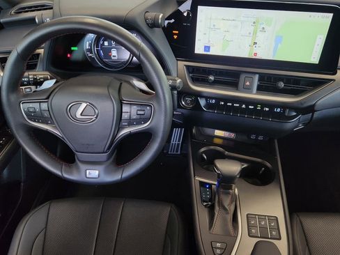 Used 2024 Lexus UX 250h F Sport FWD image 27